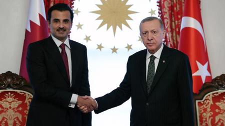 أردوغان يلتقي بأمير قطر