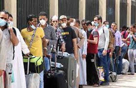 آلاف المصريين في الكويت يستعدون للعودة إلى وطنهم بشكل نهائي