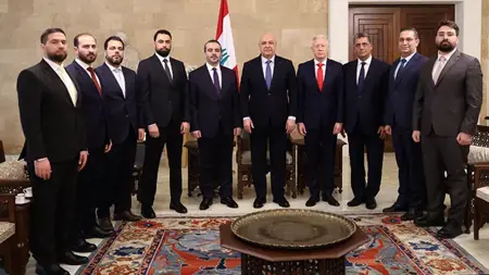 سوريا ولبنان توقّعان اتفاقاً لإنشاء «لجنة عليا مشتركة» وبحث الربط الكهربائي والحدود