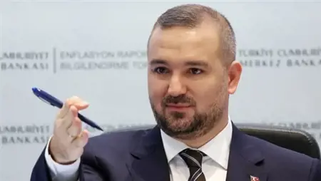كاراهان: سنُبقي التضخم تحت السيطرة عبر أهداف مرحلية دقيقة