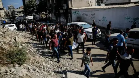 مقتل أربعة من عائلة واحدة بقصف منزل في شمال غزة