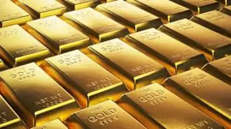 أسعار الذهب تبدأ الأسبوع على تذبذب حذر