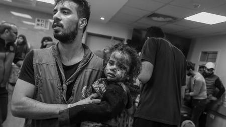 الاتصالات التركية تنفي مزاعم إسرائيل بشأن "مجزرة المستشفى" في غزة