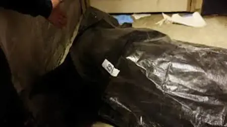 بينهم أطفال..العثور على العديد من الجثث في مستودع للأدوية في دمشق  بينهم أطفال..العثور على العديد من الجثث في مستودع للأدوية في دمشق