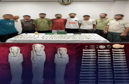 الأمن المصريّ يضبط 118 قطعة أثرية بحوزة تشكيل عصابيّ للتنقيب غير المشروع