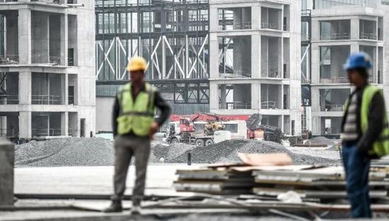 تركيا تتصدر عدد العاملين بأجر الحد الأدنى