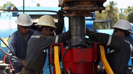 زيادة جديدة على أسعار النفط في ظل محاولة الدول التعافي من جائحة كورونا
