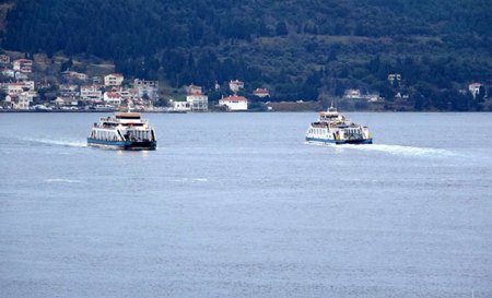 تركيا: إلغاء رحلات بحرية بشمال بحر إيجة بسبب سوء حالة الطقس 