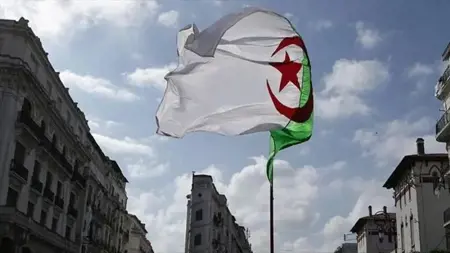 الجزائر تغلق مجالها الجوي أمام الطائرات الإماراتية بدءاً من منتصف الليل