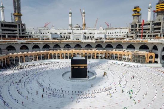 السعودية تعلن تفويج 1.5 مليون معتمر ومصلٍّ خلال الـ10 الأوائل من رمضان