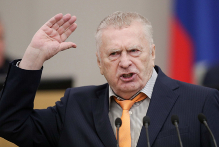 وفاة زعيم الحزب الليبرالي الديمقراطي الروسي "جيرينوفسكي"