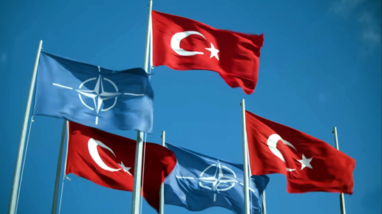 حلف "الناتو" يُثني على دور تركيا في تأمين مطار كابل
