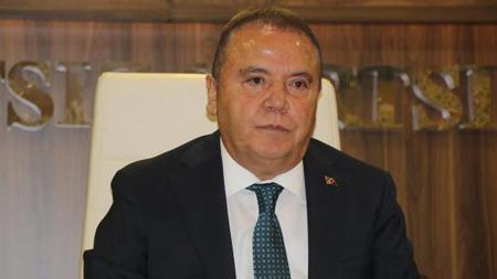 عاجل:إيقاف رئيس بلدية أنطاليا عن مهامه