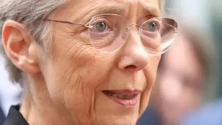 استقالة رئيسة وزراء الحكومة الفرنسية