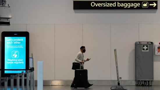 إلغاء إلزامية ارتداء الكمامة في العديد من الرحلات الجوية في أوروبا