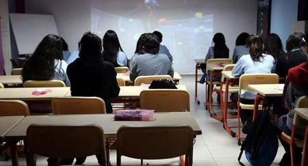تركيا تلغي تراخيص 21 مدرسة خاصة