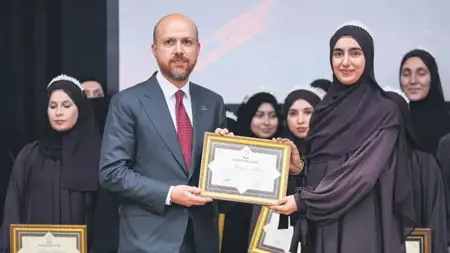 40 طالبة يتممن حفظ القرآن خلال برنامج جامعي مكثف في إسطنبول