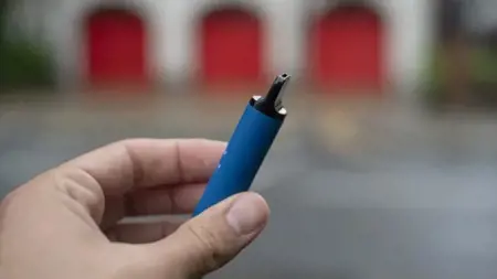 ضبط 254 سيجارة إلكترونية مهربة في سامسون