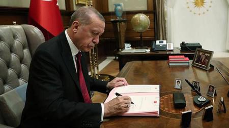 أردوغان يعين 57 محافظًا جديدًا