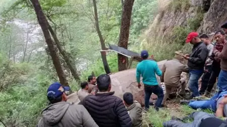 تحطم مروحية في الهند يسفر عن مقتل 5 أشخاص