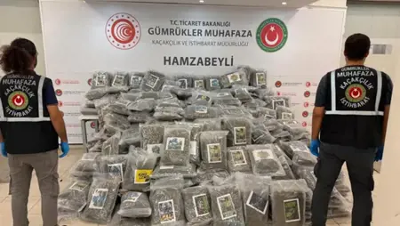 ضبط 287 كيلوغراماً من الحشيش داخل شاحنة في معبر حمزة بيلي الحدودي التركي