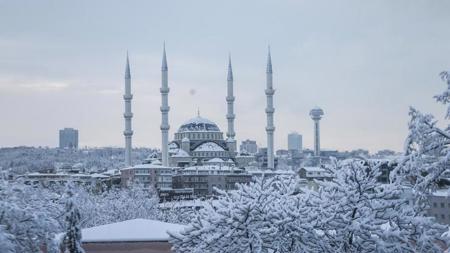 تحذير لإسطنبول.. الثلوج ستعود بقوة