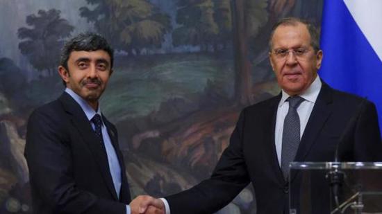 وزير الخارجية الروسي يبحث مع نظيره الإماراتي حرب أوكرانيا