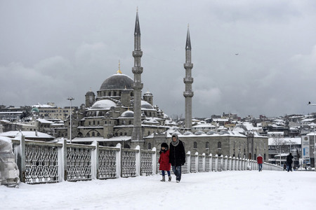 إسطنبول على موعد مع الثلوج مجددا وتحذيرات من الوالي