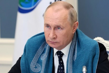 صحف عالمية تنشر: "بوتين مصاب بسرطان الدم"