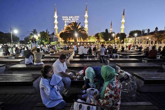 رمضان في تركيا هذا العام.. المدن التي ستكون فيها أطول وأقصر ساعات الصيام 