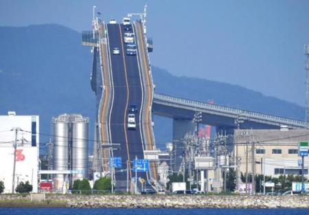 إيشيما أوهاشي.. تعرّف على الجسر الأكثر رعباً في العالم 