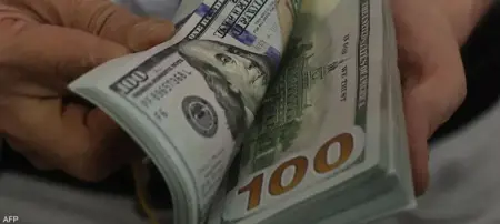 بعد قفزة الاحتياطي.. أين يتجه سعر الدولار والليرة بتركيا؟