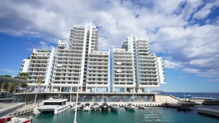 رجل في أوكرانيا يشتري أغلى شقة في العالم بنصف مليار دولار