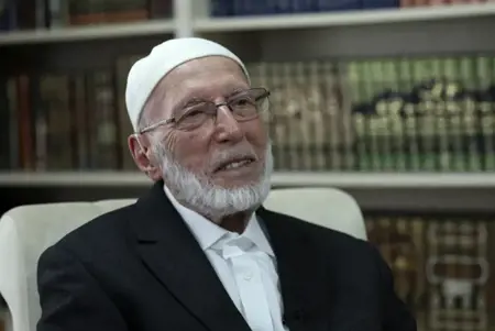 وفاة رئيس الشؤون الدينية الأسبق في تركيا