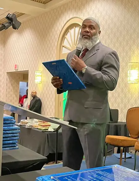 مقتل  إمام مسجد في مدينة نيوارك بولاية نيوجرسي