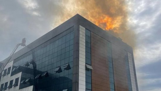 تركيا ..حريق في جامعة غيرسون