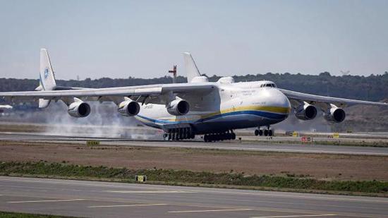احتراق أكبر طائرة شحن في العالم في هجوم روسي