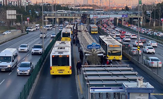 بلدية إسطنبول تعلن أن المواصلات مجانية في أول أيام السنة الجديدة