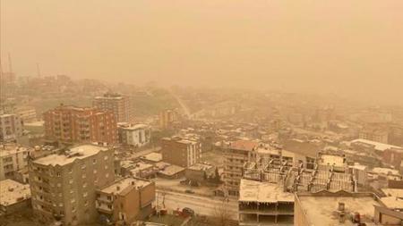 الأرصاد التركية تحذر من عاصفة رملية تضرب جنوب شرق البلاد