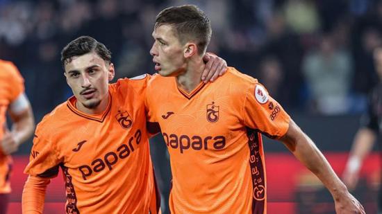 طرابزون يتأهل لمجموعات كأس تركيا بعد فوز 2-0 على فانسبور