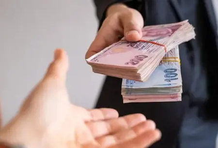 تركيا تفتح باب التمويل الائتماني أمام أصحاب المحال المتعثرين مالياً