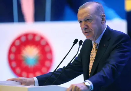 في اتصالٍ هاتفيّ.. أردوغان ورئيسة وزراء اليابان يبحثان تعزيز التعاون في الدفاع والتجارة