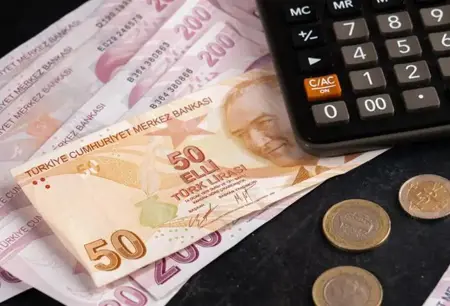 تقاعد إضافي خارج الخطة.. ما الذي تغير في برنامج تركيا الاقتصادي؟