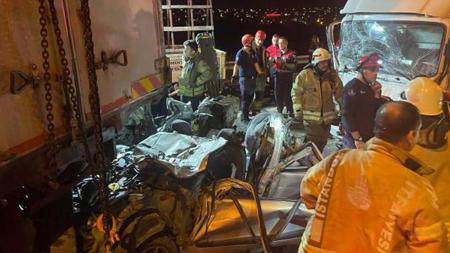 اسطنبول: حادث مروع في بيوك تشكمجي يودي بحياة 4 أشخاص وإصابة 4 آخرين