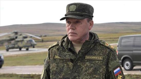 تعيين رئيس الأركان الروسي قائدًا للقوات العسكرية في أوكرانيا