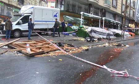 عاصفة إسطنبول: مصرع 4 أشخاص بينهم  أجنبي وإصابة 19 آخرين