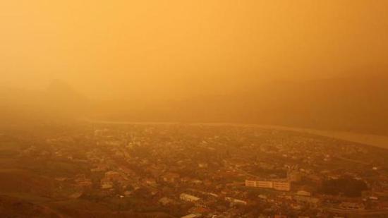 تركيا:استمرار وقوع مناطق جنوب شرق الأناضول تحت تأثير الغبار