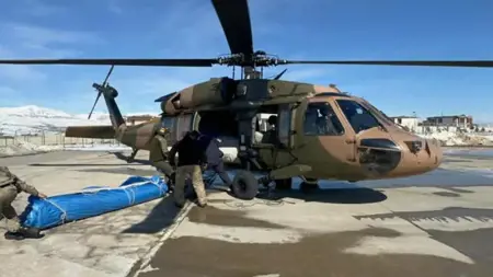 المساعدات الجوية تواصل تدفقها إلى مناطق الزلزال في تركيا