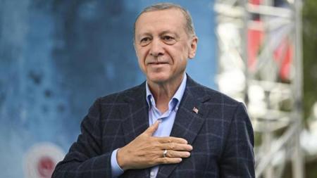 عاجل| أردوغان: نواصل معركتنا ضد التضخم بكل حزم 