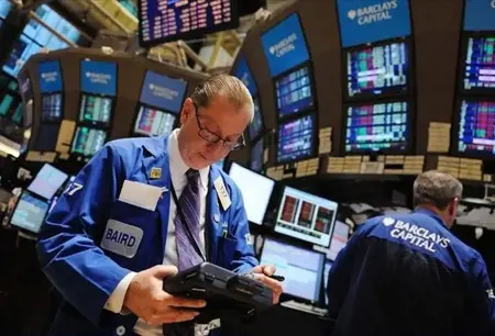أسعار النفط وعوائد السندات الأمريكية ترتفع مع التصعيد بين واشنطن وطهران